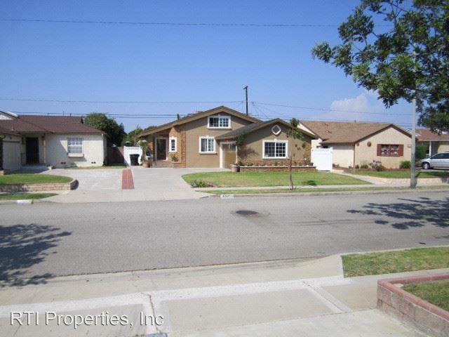 4127 W 176th St - Photo 2 of 8