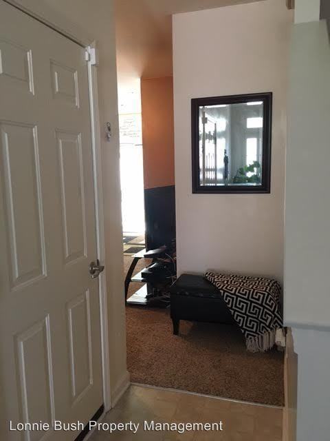111 Chambers Rd - Photo 3 of 16