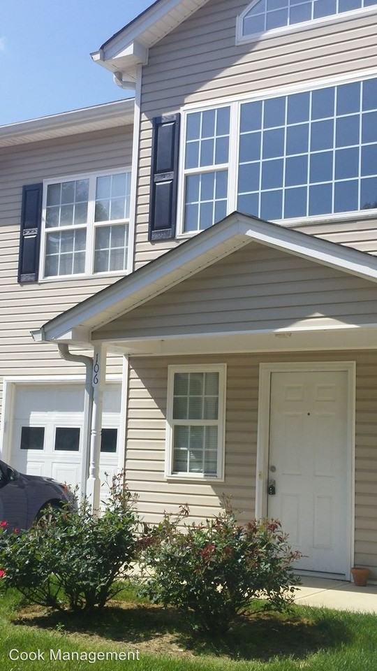 106 Pointe Cir - Photo 2 of 23