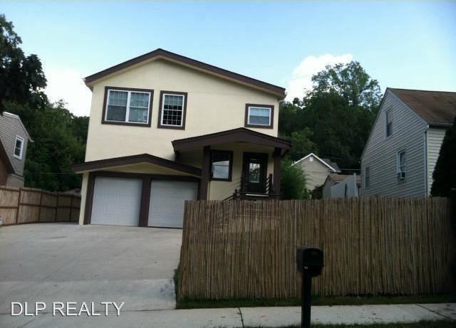 554 W Greenwood St - Photo 2 of 25