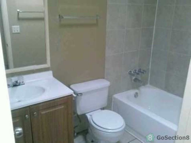 8145 St Andrew Ln #D - Photo 3 of 4