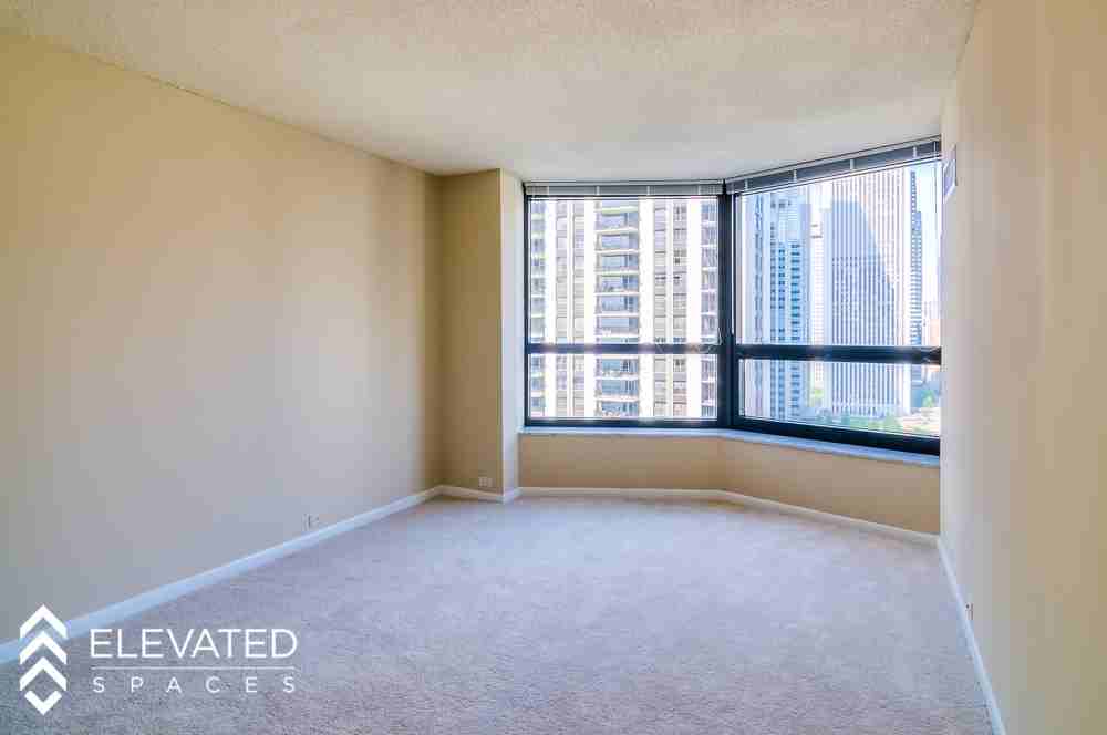 175 North Harbor Drive #0915