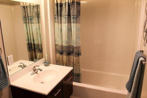 202 SW 4th St - Photo 3 of 8