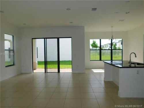 9861 W 34th Ave - Photo 3 of 8