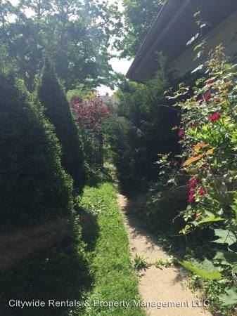 6866 N 61st St - Photo 2 of 13