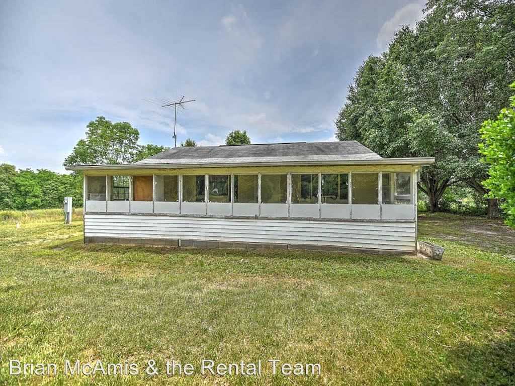 265 W Hogan Ln - Photo 3 of 30