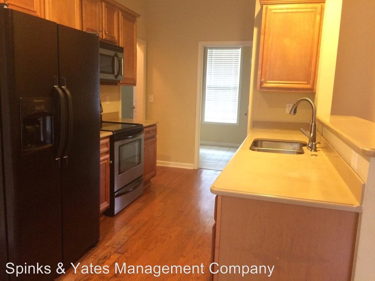 132 Montrose Way - Photo 2 of 6
