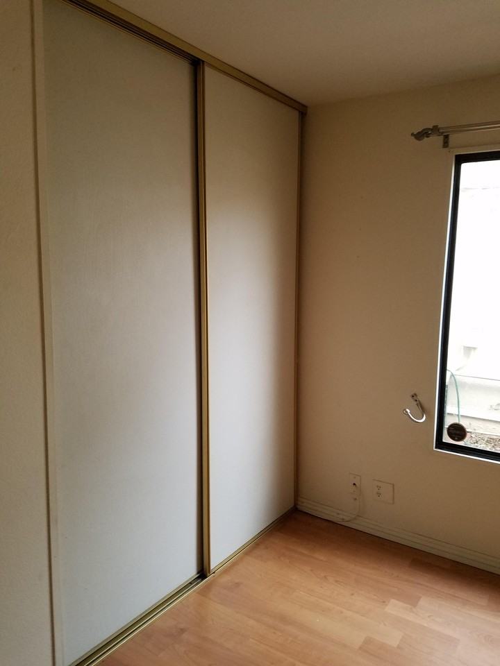 22102 Bianco - Photo 2 of 2