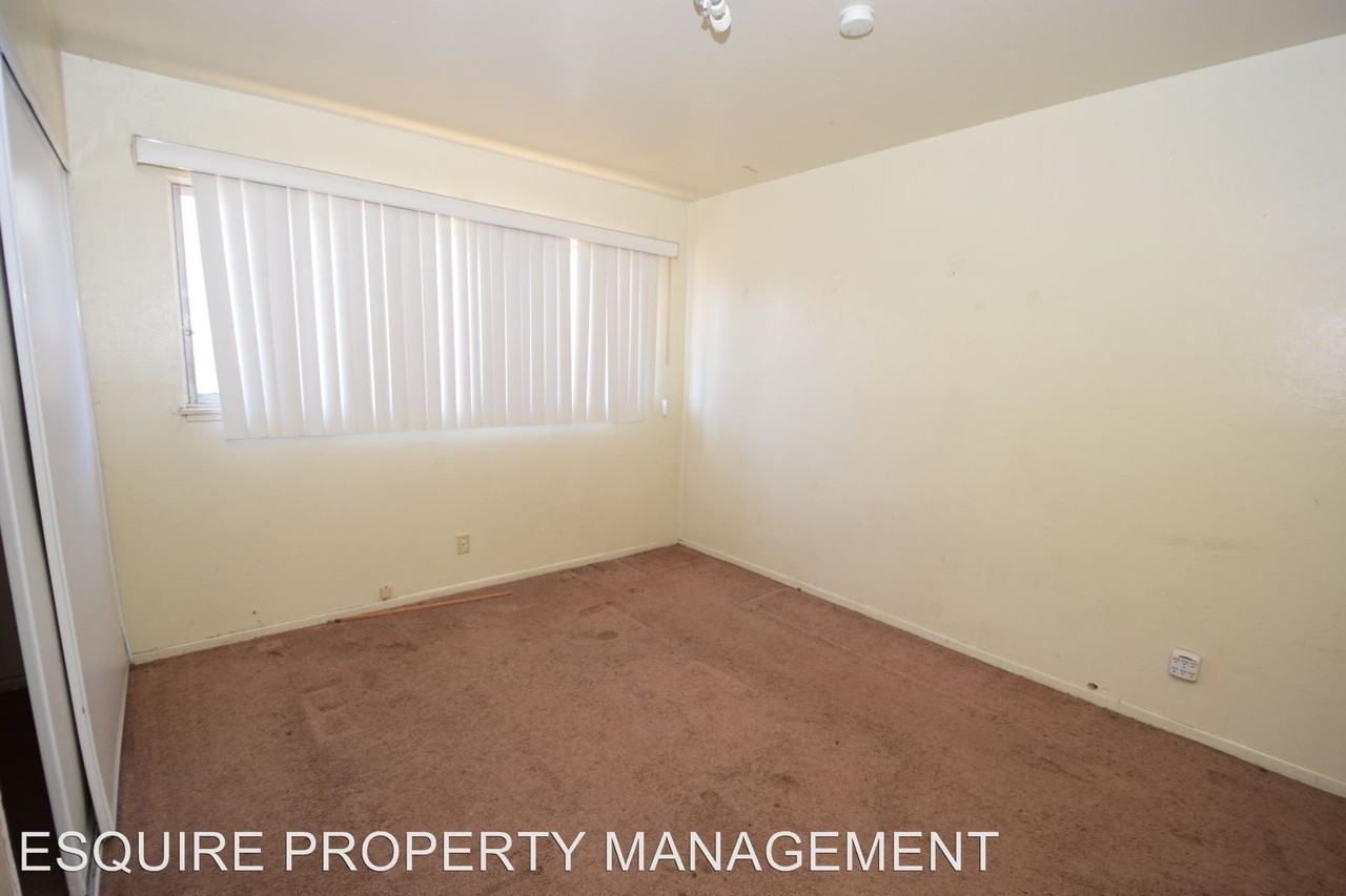 3005 S E St - Photo 3 of 3