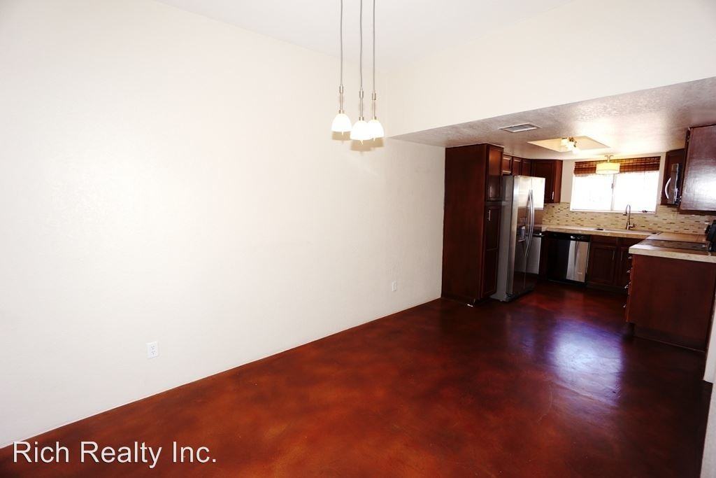 4628 E Camino Casa Redondo - Photo 3 of 7