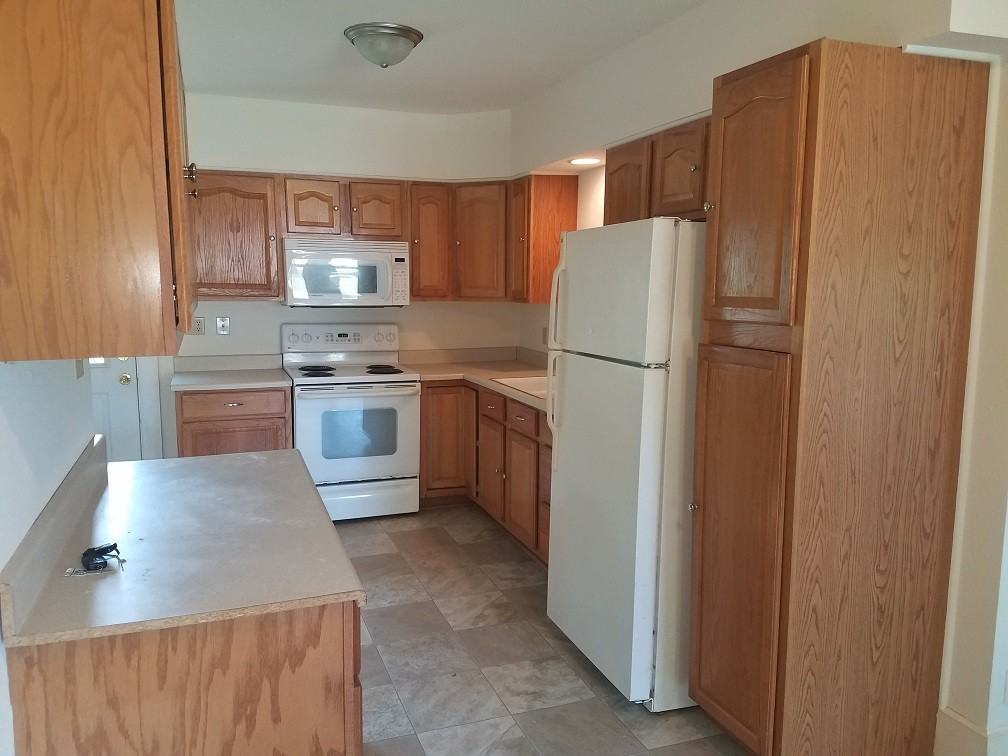 171 S Main St - Photo 2 of 2