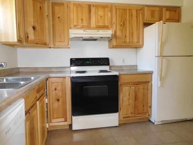 144 Marsh Dr - Photo 2 of 11