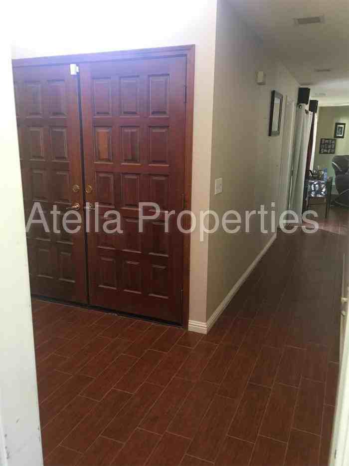 30751 Hill Dr - Photo 2 of 7