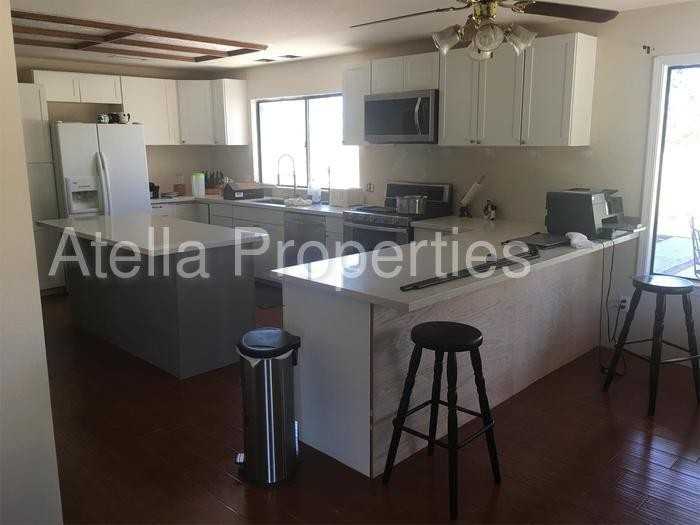 30751 Hill Dr - Photo 3 of 7