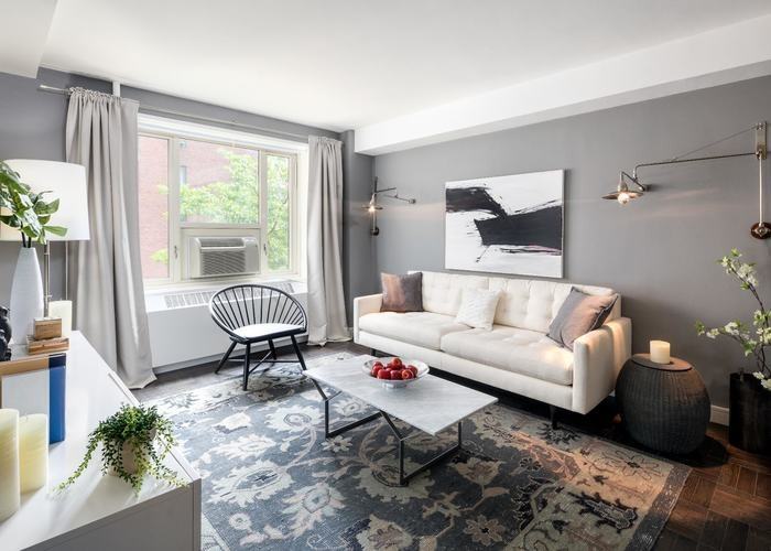 535 East 14th Street