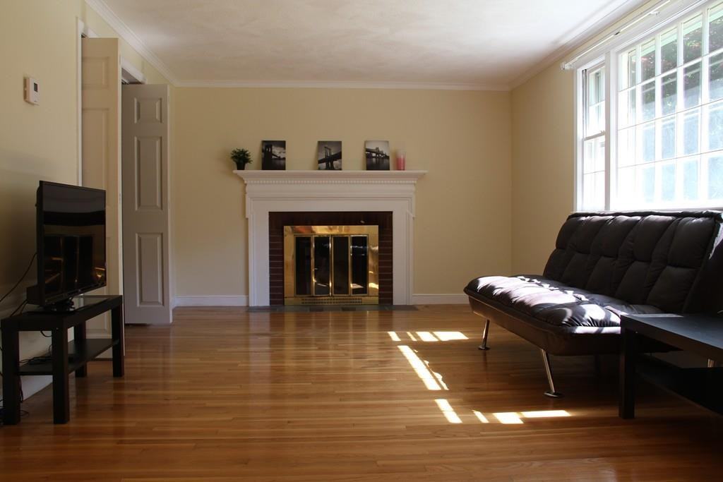 32 Tower Rd - Photo 2 of 12