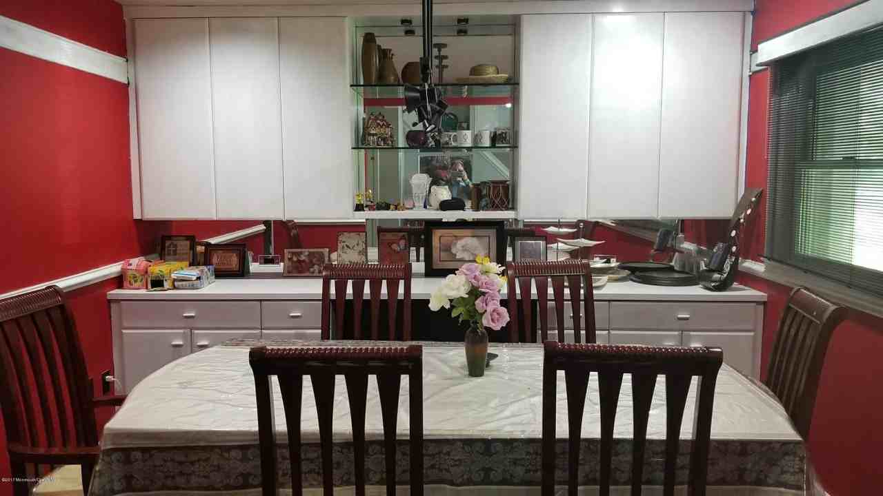 5 Clayton Rd - Photo 3 of 15