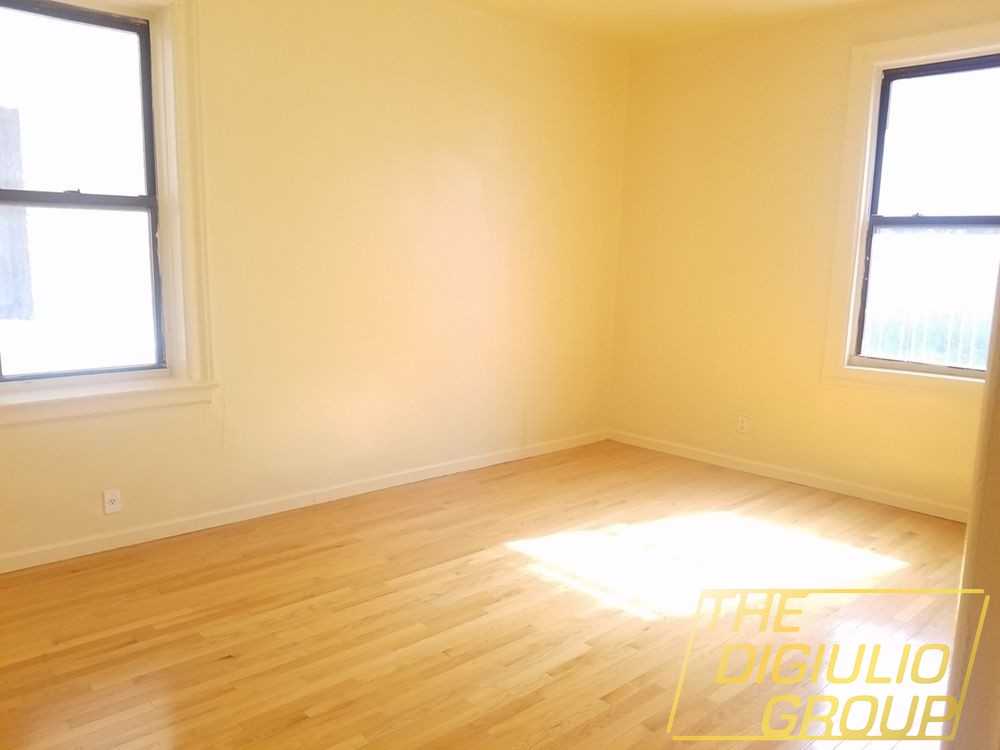 176th St. Between Fort Washington Ave & Broadway #2d