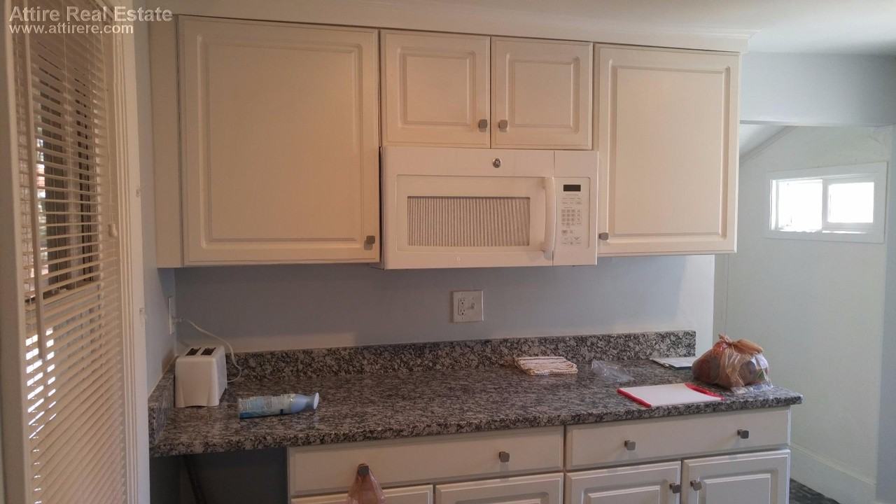 123 N Main St #1 - Photo 2 of 10