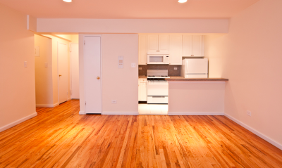 253-20 Grand Central Parkway Service Road 3K - Photo 2 of 4