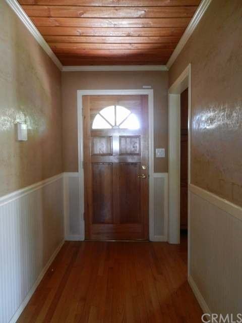 777 W Twelfth St - Photo 3 of 34