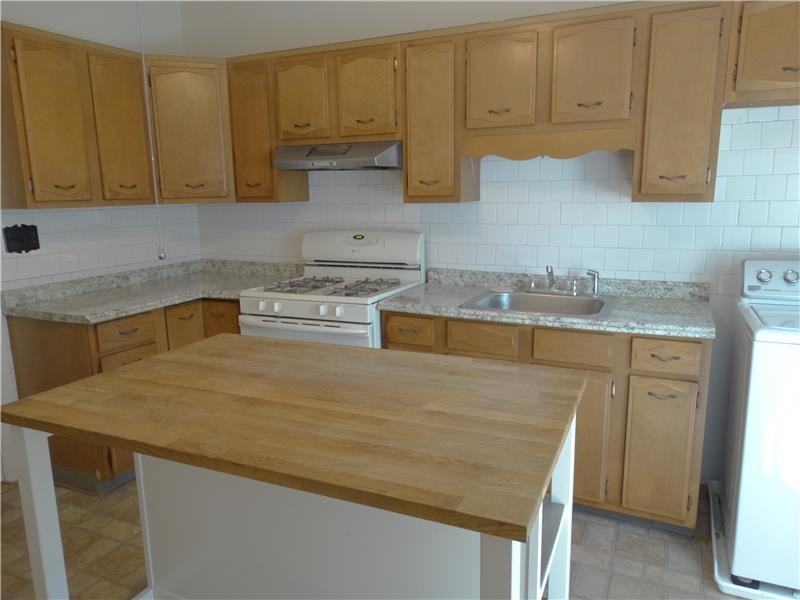 248 S Main St #2 - Photo 3 of 15