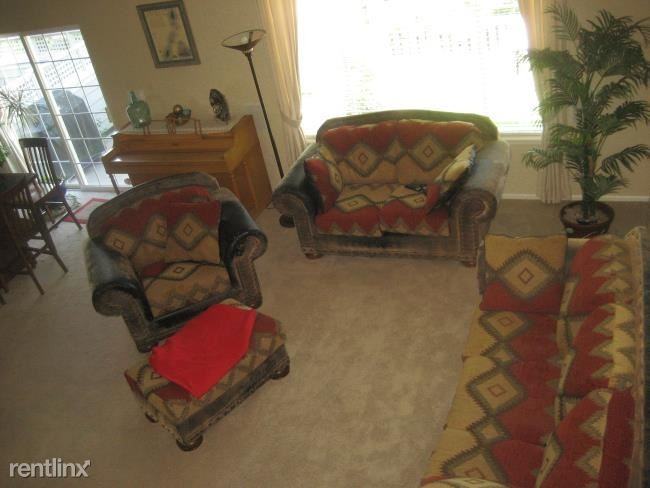 6348 Braun Way - Photo 3 of 11