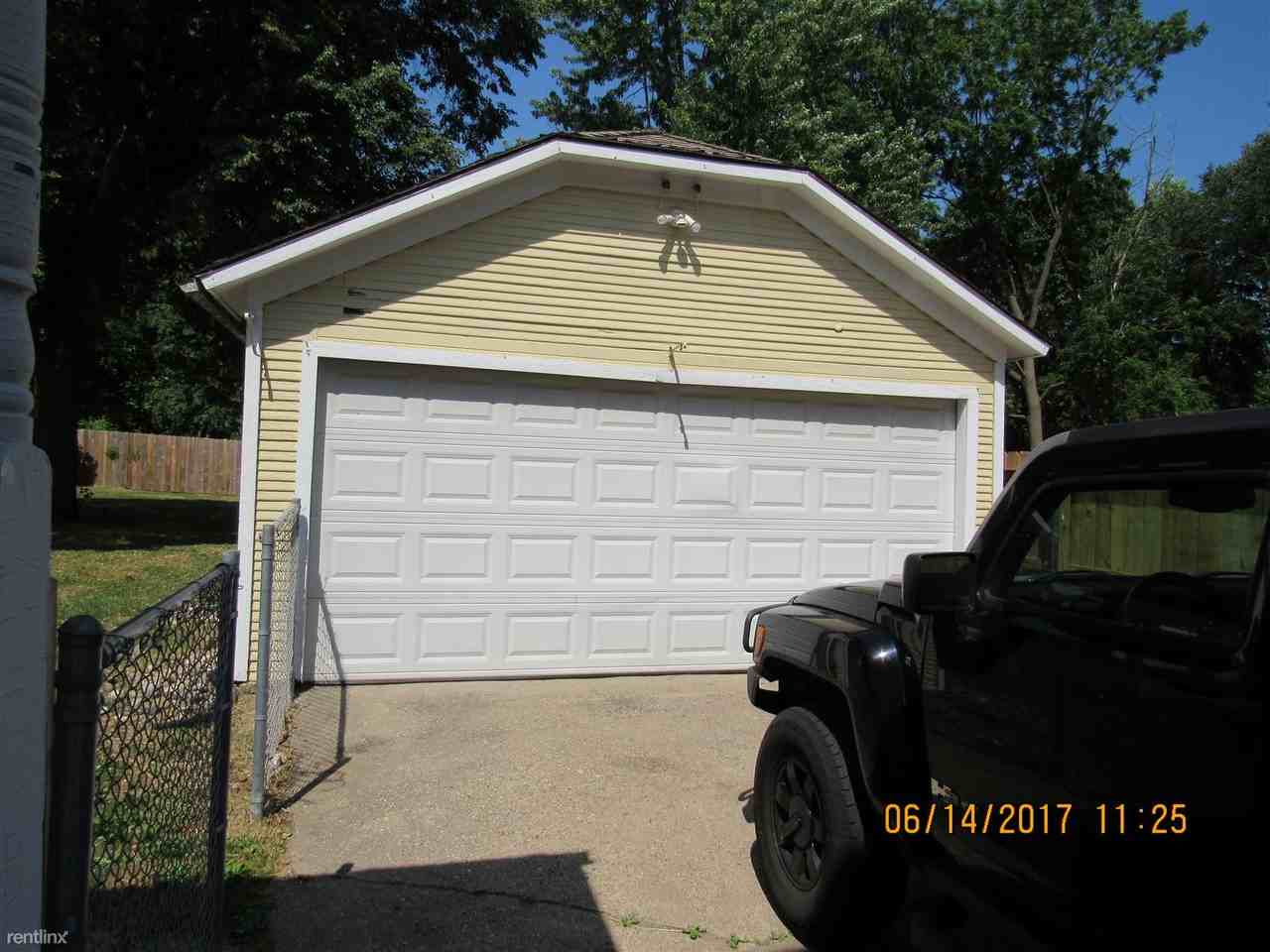 803 Hazard Ave - Photo 2 of 3