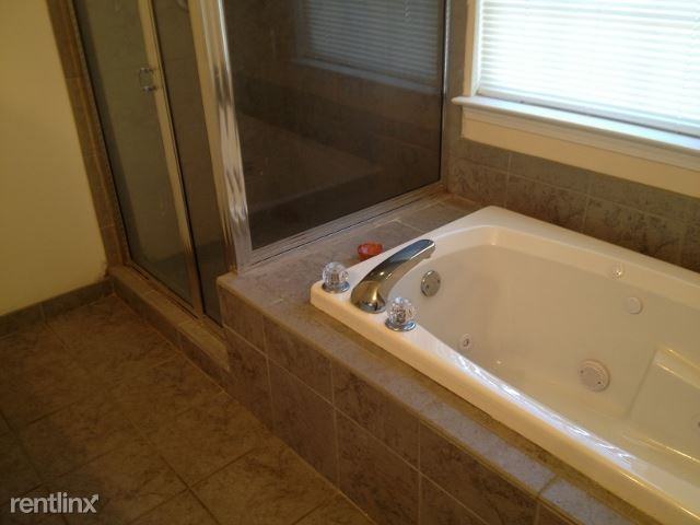 2730 Eastern Ave - Photo 3 of 4