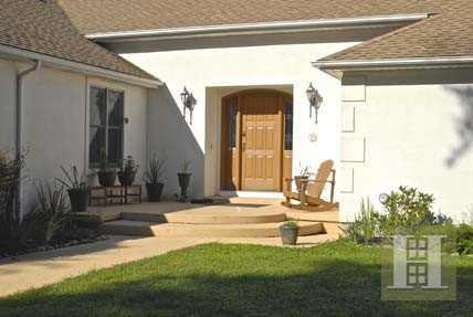 243 Eichybush Rd #TH - Photo 2 of 8