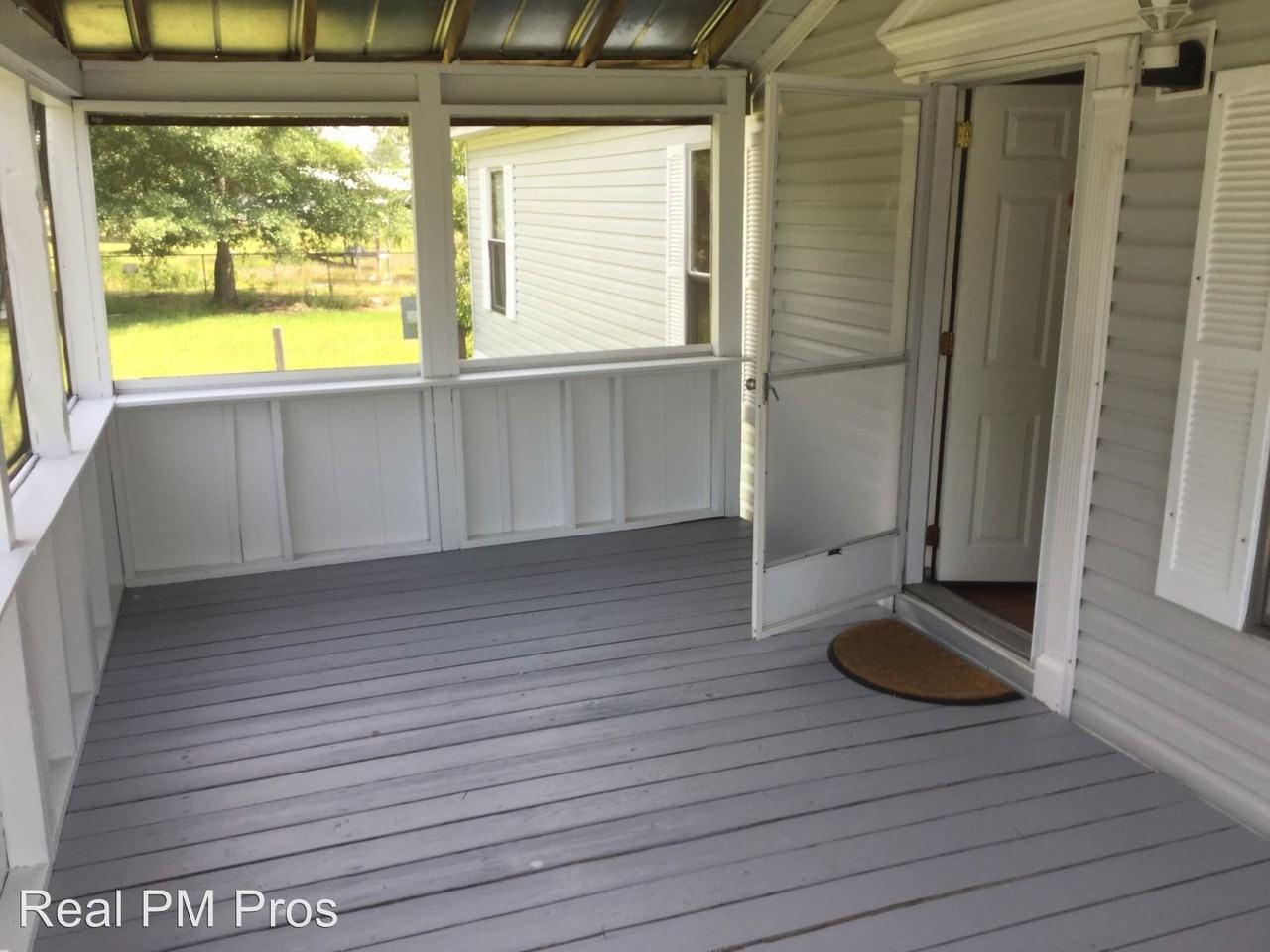 4283 Deerfield Cir - Photo 2 of 11