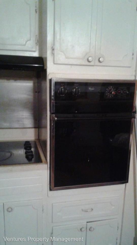 2031 N 74th Ave - Photo 3 of 4