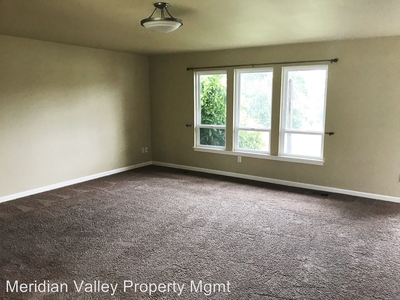 818 E Dean St - Photo 2 of 12