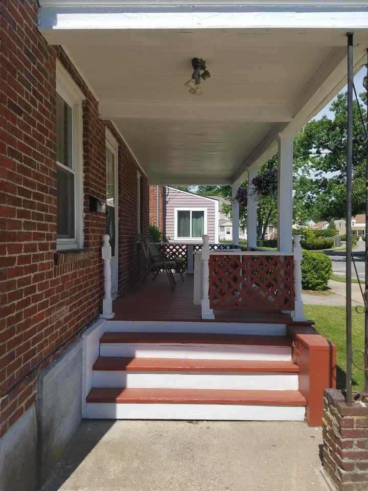 20 Grand Ave - Photo 3 of 9