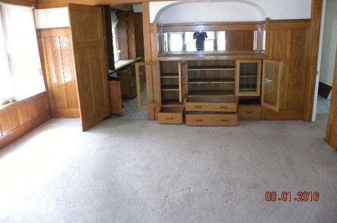 2865 N 51st St - Photo 2 of 24