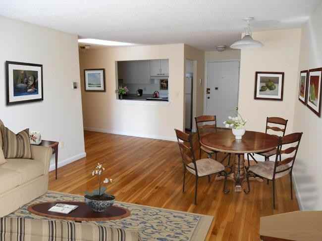 125 Dustin St #2