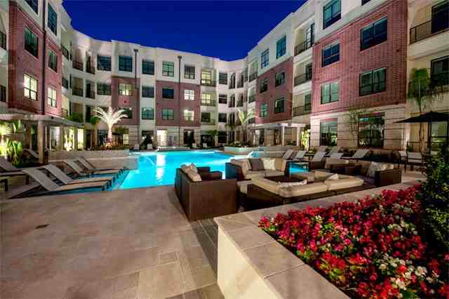 4410 Westheimer Road - Photo 3 of 18