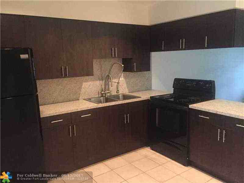 2541 NW 64th Terrace - Photo 2 of 6