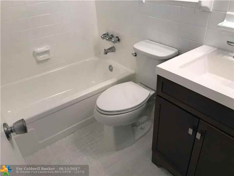 2541 NW 64th Terrace - Photo 3 of 6