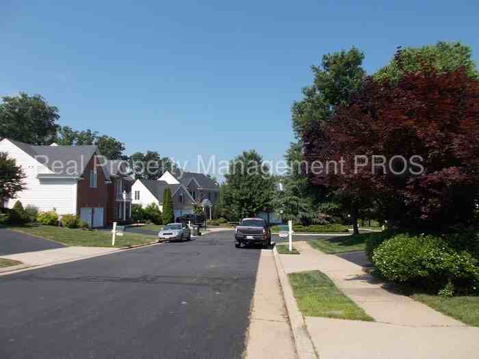 14580 Blair Brook Ct - Photo 3 of 13