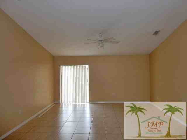 603 Mayan Place - Photo 3 of 12