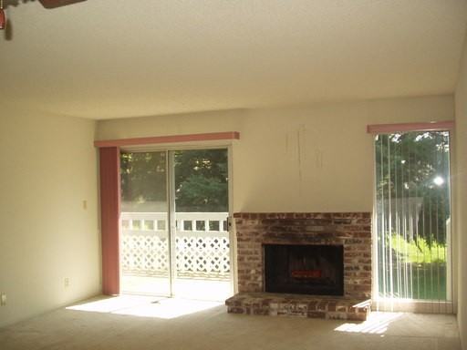 3559 Connie Cir #C - Photo 2 of 6