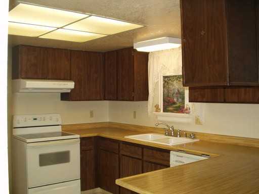 3559 Connie Cir #C - Photo 3 of 6