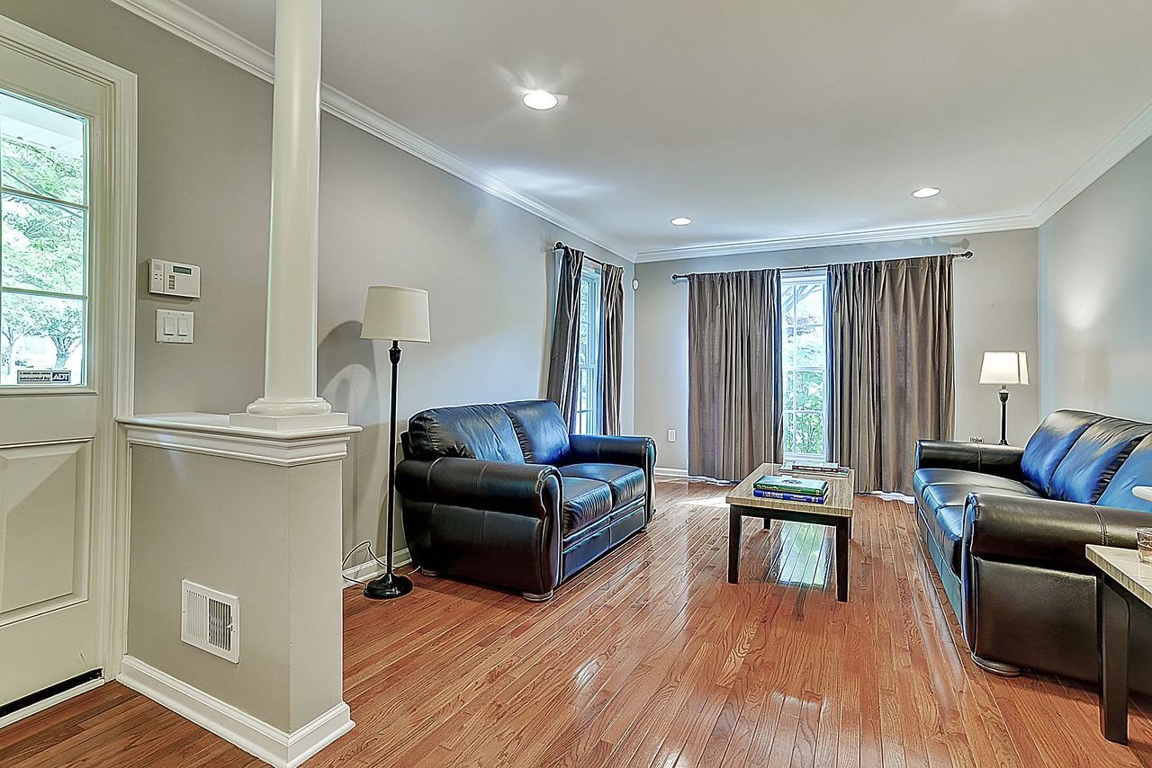 16 Peach Tree Ln - Photo 2 of 19