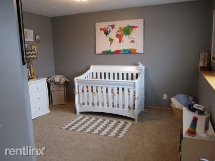 4311 22nd Ave - Photo 3 of 18