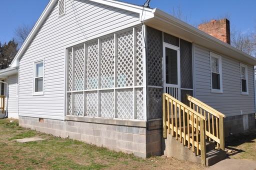 105 W Bowen St - Photo 2 of 26