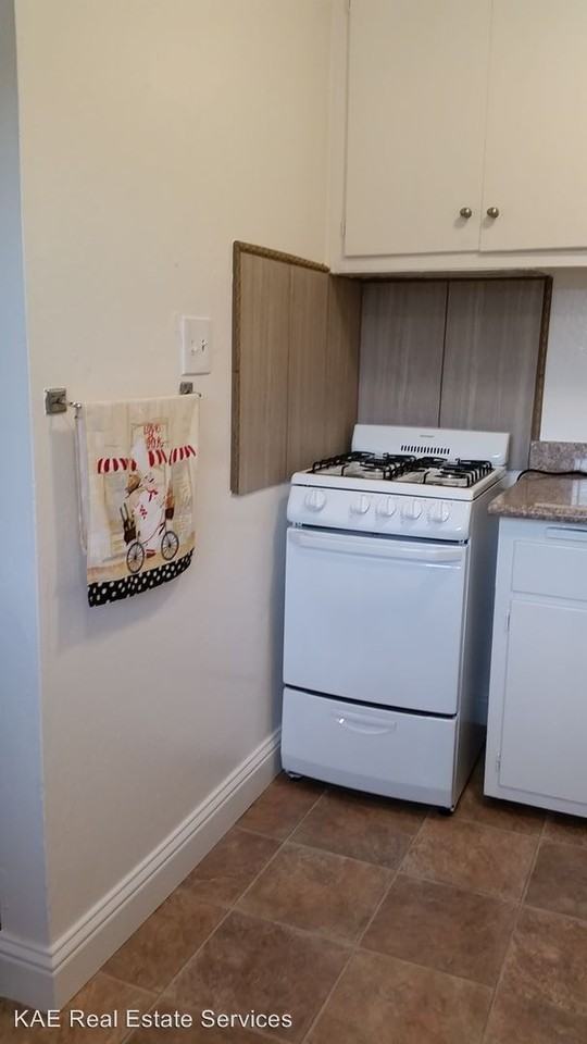 1560 164TH AVE. - Photo 3 of 4