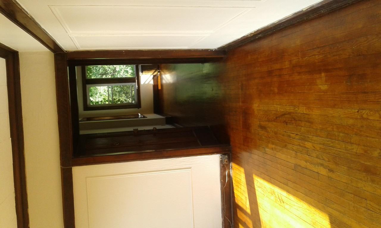 8205 S Throop St - Photo 3 of 3