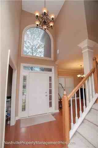 701 Lakeridge Way - Photo 2 of 20