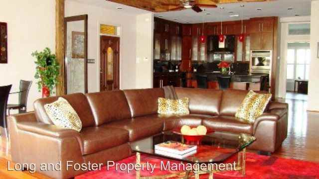 203 N Water St - Photo 3 of 7